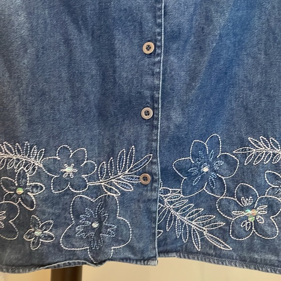 Vintage Jean Button Down Top - Picture 3 of 5